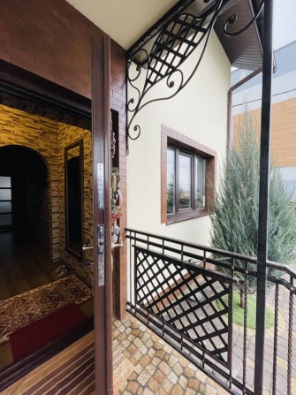 Продаж котеджу з ремонтом! Вигідна ціна! - фото 1