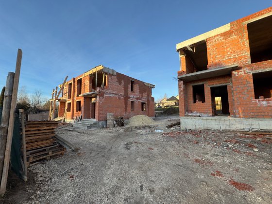 Продаж сучасних котеджів(дуплекс) 140кв 3 сот землі Рясне-Руське