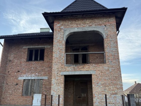 Продаж 850м2 будинок під бізнес в с. Зимна Вода Зимна Вода