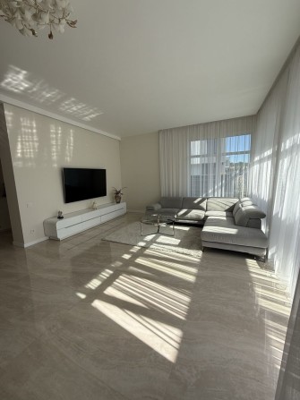 Продаж окремий будинок котедж - фото 1