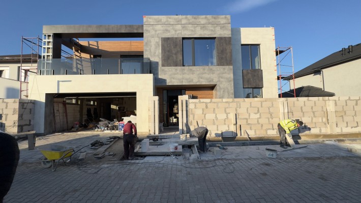 Капитальный Дом в ДАЙБЕРГЕ! Застроенная улица рядом с парком! Таирово! - фото 1