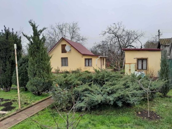 Продам дом-дачу в Светлом. р8 Світле