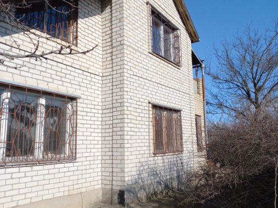 Продам будинок в Новій Дофінівці 2 поверхи Новая Дофиновка