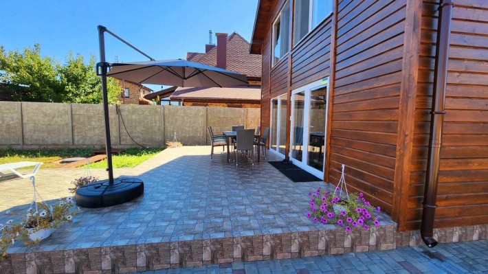 Продається сучасний будинок біля моря з авторським ремонтом - фото 1