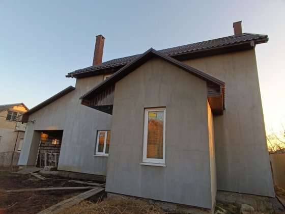 Дом с.Молодежное Молодіжне