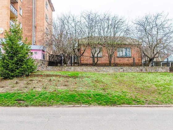 Нові Санжари. Ідеальна локація під комерцію. Новые Санжары