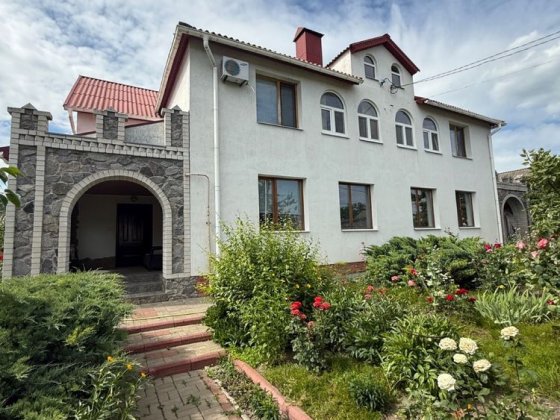 1/2 будинку, 17 соток Хорол