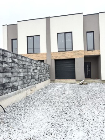 Продам котедж з гаражем початок масиву Макарова! - фото 1