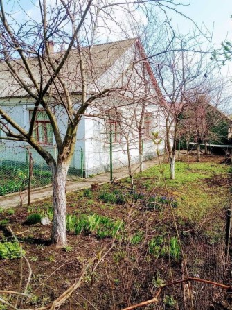 Частина будинку в смт Квасилів - фото 1