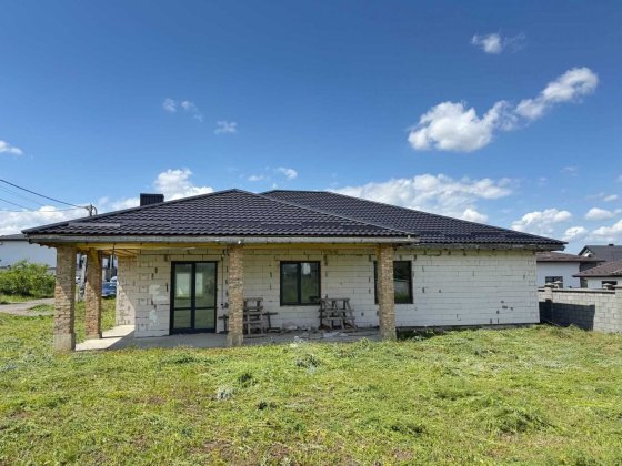 % Будинок з ремонтом  162 м² 9,45 сотки землі  Гараж + Тераса Бармаки