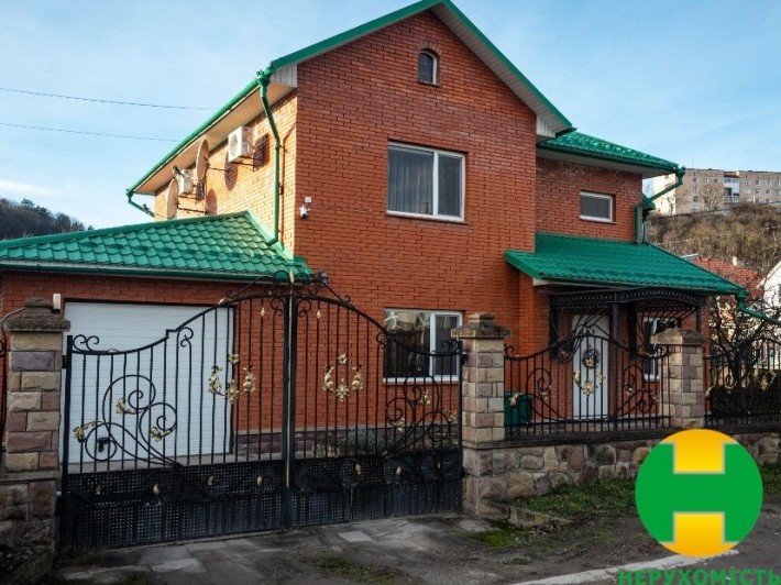 Продається сучасний 2-поверховий будинок. Чортків - фото 1