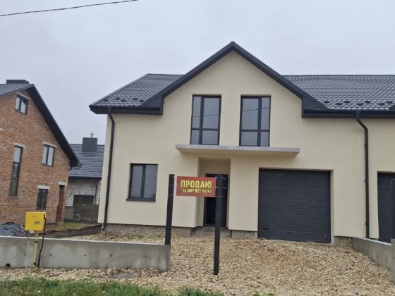 Будинок дуплекс Байківці