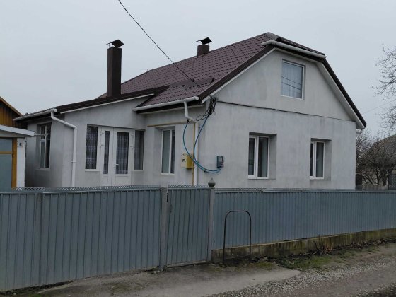 Продається житловий будинок + літня кухня в м.Дунаївці Дунаївці