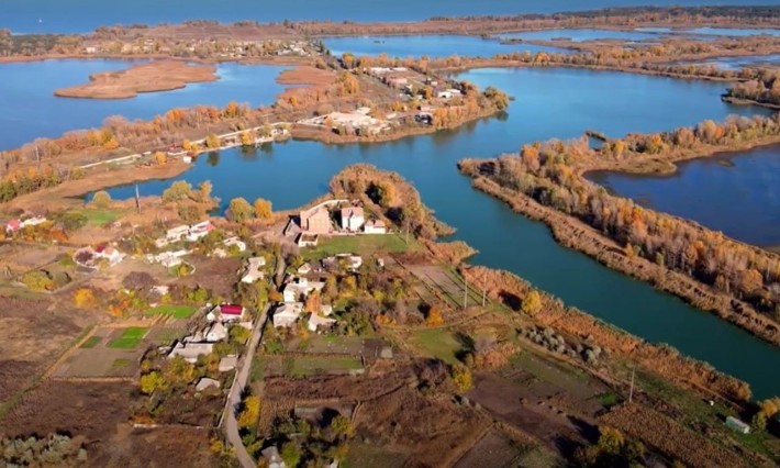 Нова ціна! Продаж Будинку,  біля води, Червона  Слобода - фото 1