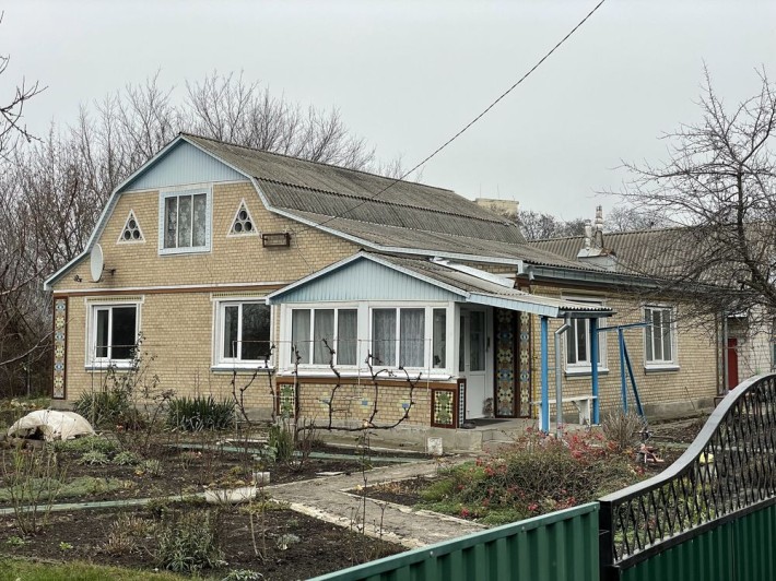 Продам великий житловий будинок - фото 1