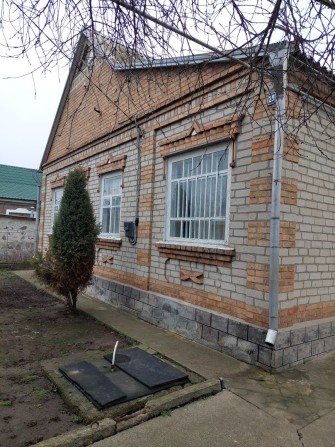 Продам добротний будинок - фото 1