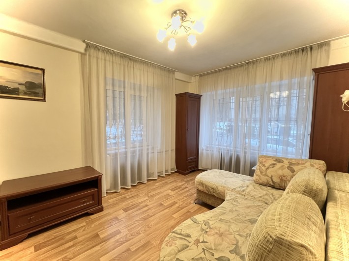 Продаж 2к квартири  вул.Пирогівський шлях, 44 м Видубичи - фото 1