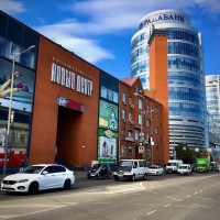 Самий центр міста (вул Глінки), 3 поверх Зручне планування, просторі кімнати (див. план), Днепр