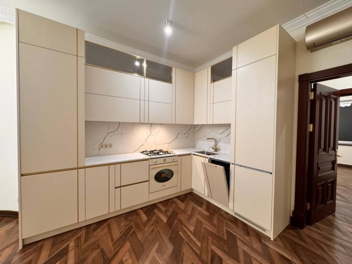 Продається ексклюзивний будинок в Центрі - фото 1