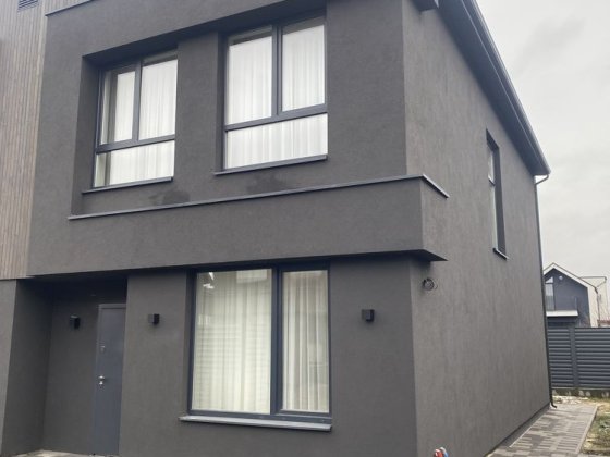 Продам дуплекс у Петропавлівській Борщагівці Вишневе