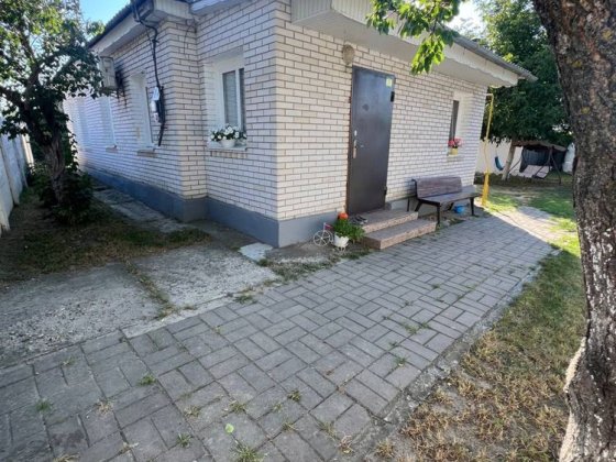 Продам будинок  на два входи 92000у.о.БЕЗ КОМІСІІ Бровари