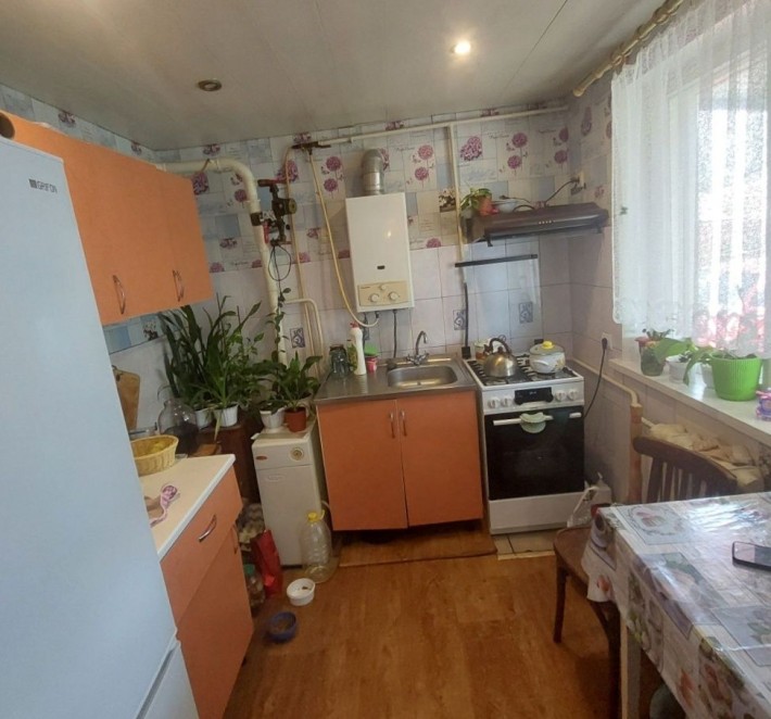 Продам окремий будинок в м.Бровари.80м.кв.ціна-80000у.е - фото 1