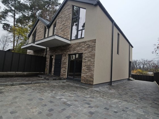 Дуплекс в центрі Бучі! Терасса 16м2, парк! Буча