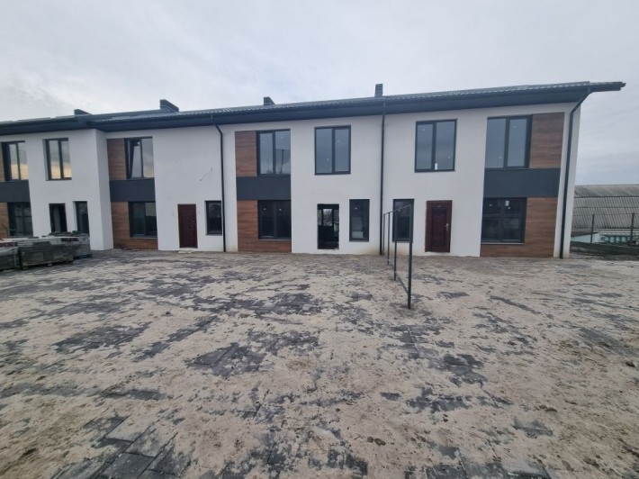 Продам чудовий таунхаус  на Заріччі - фото 1
