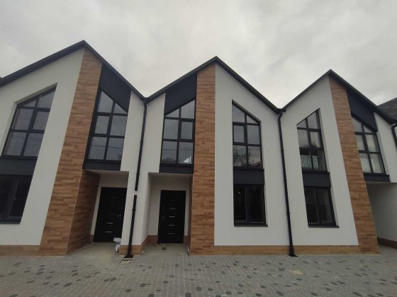 Таунхаус біля Центрального Бучанського парку, ГАЗ, Держпрограми Буча