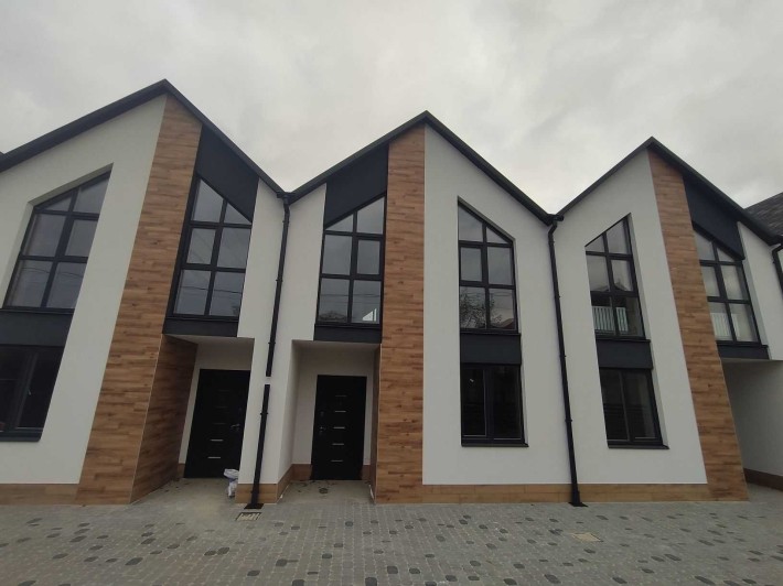 Таунхаус біля Центрального Бучанського парку, ГАЗ, Держпрограми - фото 1