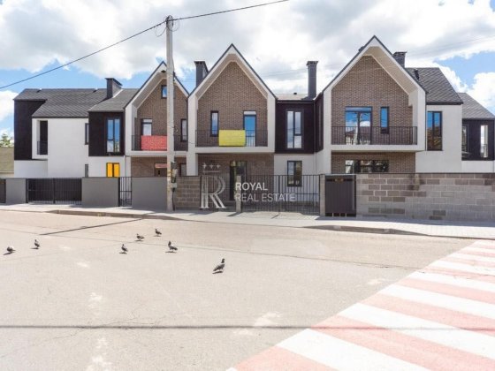 Продаж Таунхаус Бровари 3к 98м2 Газ Оптоволокно Електрика 13 кВт Бровари