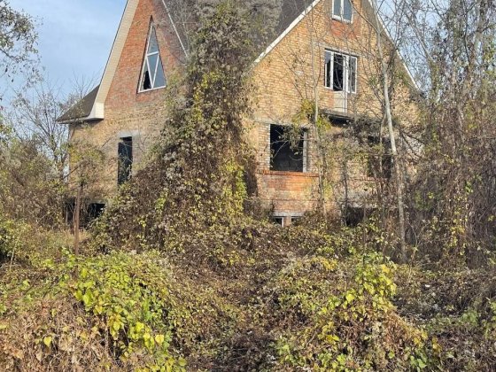 Продаю дом в Борисполе ул.Челюскинцев Бориспіль