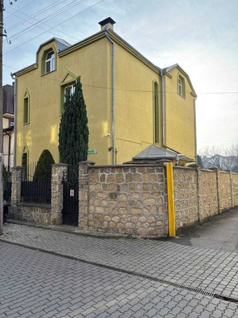 Продається унікальний триповерховий польський особняк! - фото 1