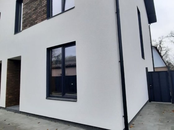 Будинок з газом в 1хв від парку, центр поруч школа, садочки! Ірпінь