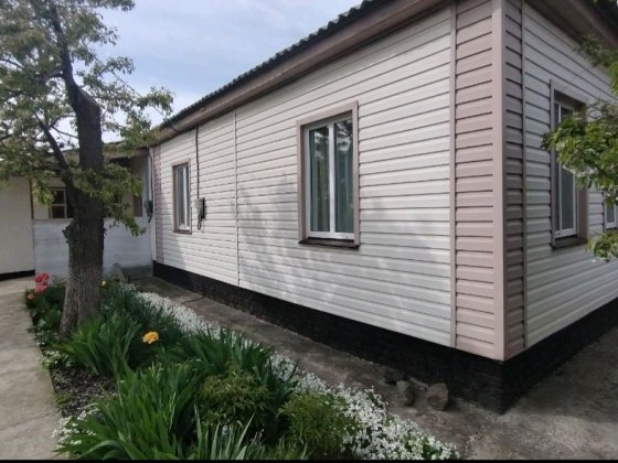 Будинок на 2 ходи  130 кв.м. на 20 сотках місто Бориспіль. Бориспіль