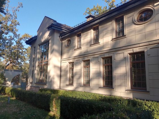 БЕЗ %! Будинок 600м2, ділянка 21 сотка. Лісова Буча. Є Бомбосховище! Буча