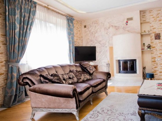 Елітний особняк з РЕМОНТОМ навпроти ПАРКУ ШЕВЧЕНКА! Ивано-Франковск