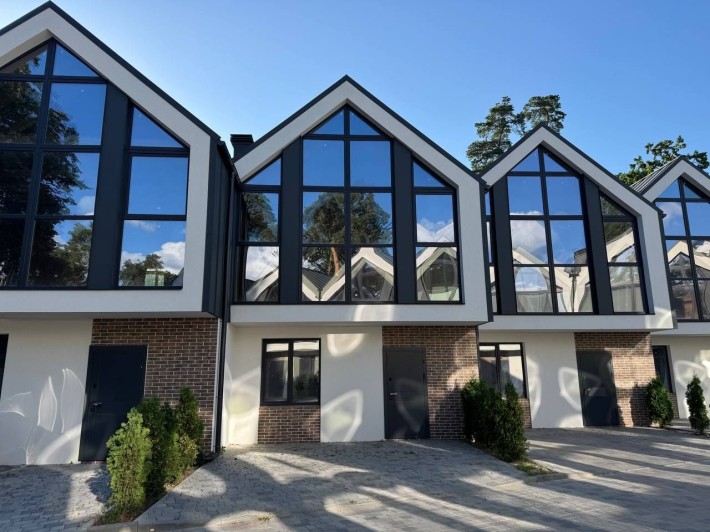 Продаж Таунхаусів Lucky Town закрите КМ.
Буча, пров. Шевченка 
Таунхау - фото 1