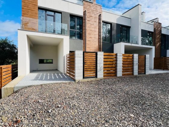 Продаж таунхауса біля міського озера і парка Шевченка Ивано-Франковск