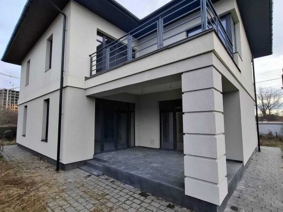 Продаю готовий будинок біля Міського Озера!!! 260м2/9соток Ивано-Франковск