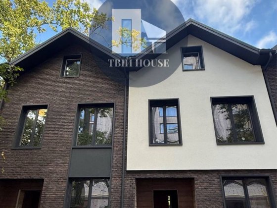 Таунхаус Ірпінь Центральний парк, велика ділянка Ірпінь