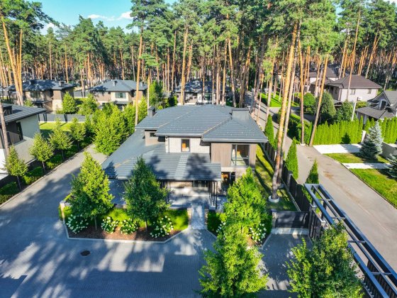 Преміум будинок 327 м² в ZAHRAVA village II Буча