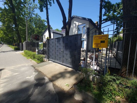 ЕКСКЛЮЗИВНИЙ двоповерховий будинок біля БУЧАНСЬКОГО ПАРКУ  7,5 соток Буча