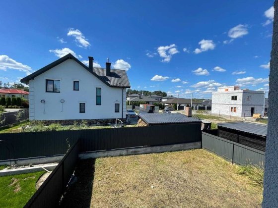 Шок ціна! Дуплекс з балконом у Бучі на 3 сотках. 10 хв пішки до парку! Буча