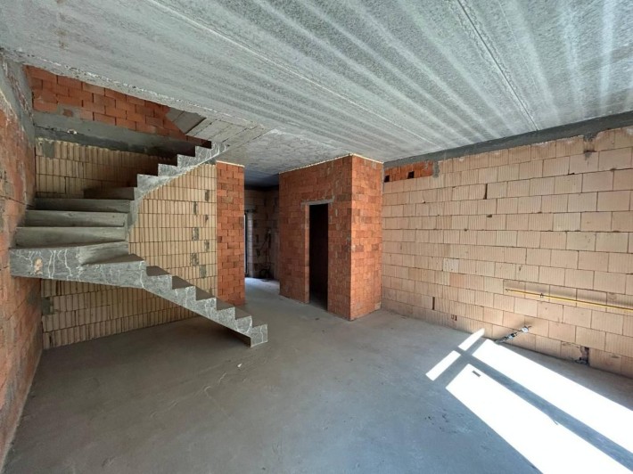 Продаю Таунхаус Ірпінь Газ Без Комісії всі центральні комунікації цегл - фото 1