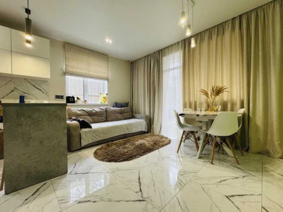 Таун з ремонтом поруч парк Незнайко,мінімальне оформлення,без комісії! Ірпінь