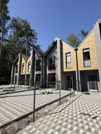 Таунхаус в місті Буча - фото 1