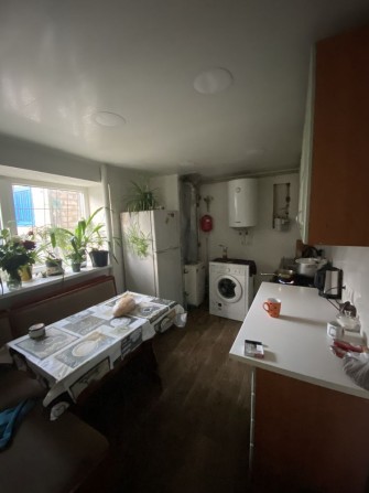 Будинок, на Змичці - фото 1