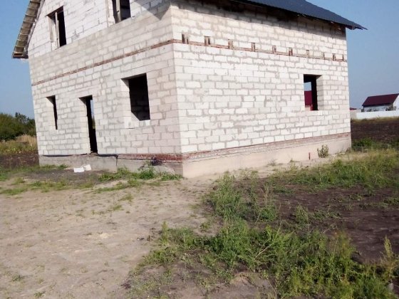 Продаж двохповерхового будинку. Луцьк