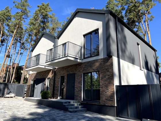 Дуплекс у Лісовій Бучі з великою ділянкою, закрита територія, газ Буча